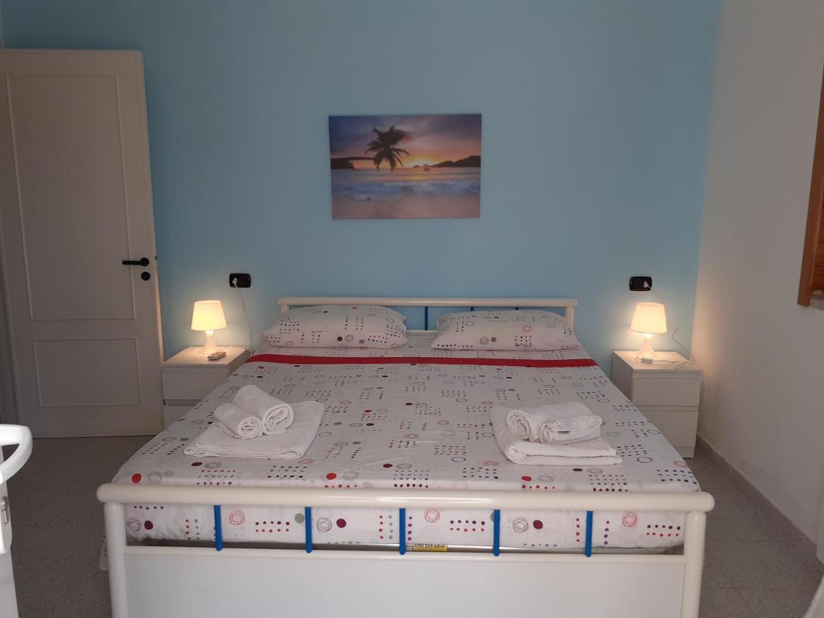 Casa Vacanza Fiorella Torre dell'Orso Kültér fotó