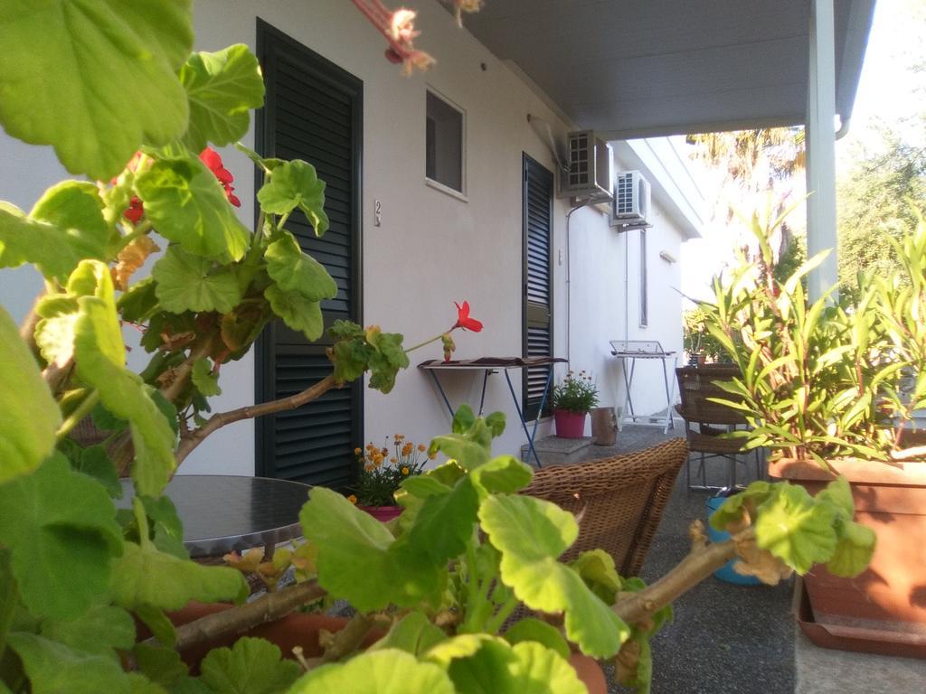 Casa Vacanza Fiorella Torre dell'Orso Kültér fotó