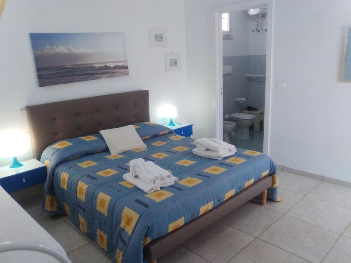 Casa Vacanza Fiorella Torre dell'Orso Kültér fotó